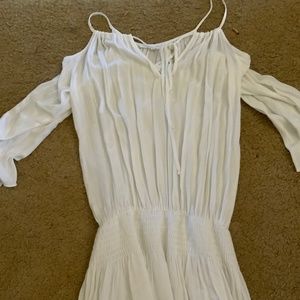 Open shoulder rayon dress